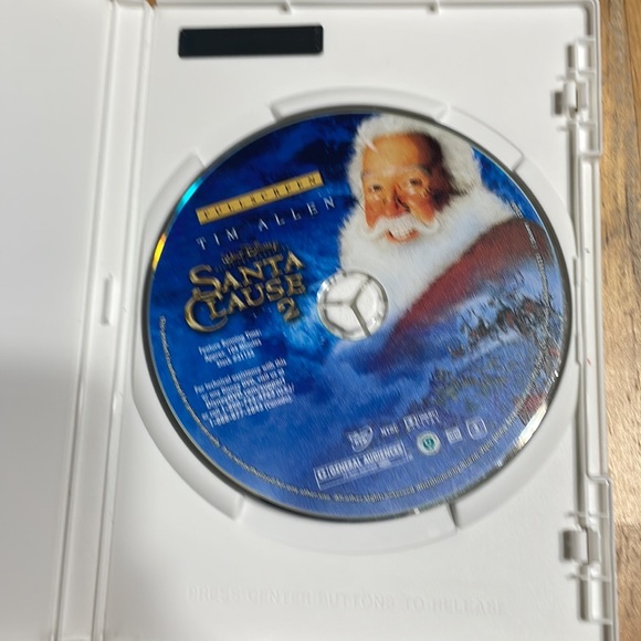 5 Christmas DVDs - Picture 7 of 11